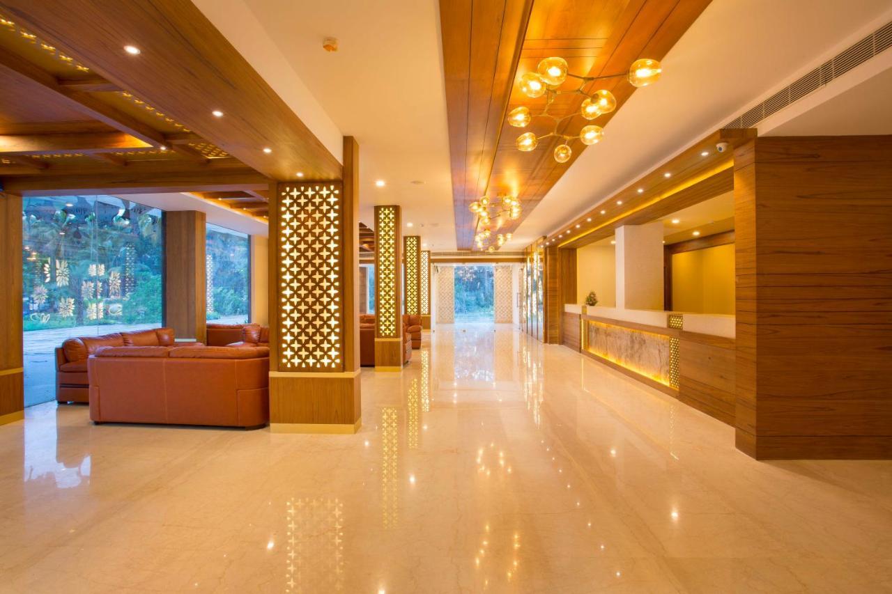 Blue Serene Resort Guruvāyūr Dış mekan fotoğraf